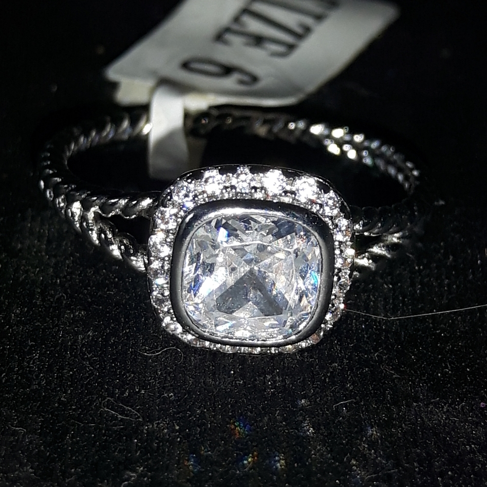 🍁 3 for 28 - Size 6 Ring - NWT - Picture 2 of 5